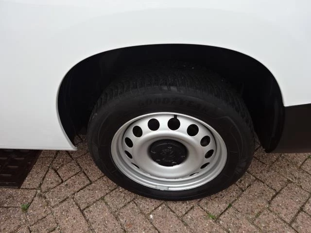 Hoofdafbeelding Peugeot Partner