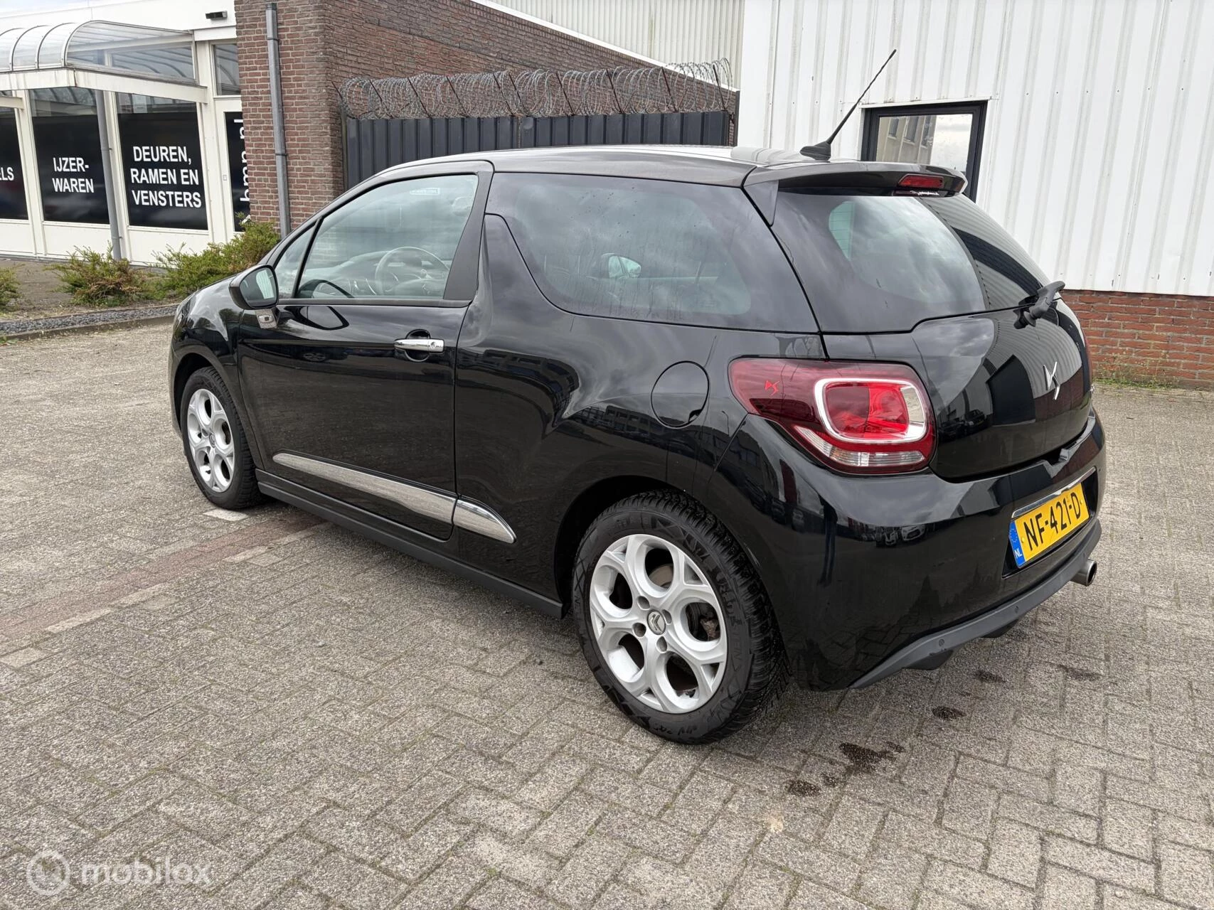 Hoofdafbeelding DS DS 3