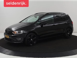 Volkswagen Golf Sportsvan 1.2 TSI Highline | Automaat | Adaptive Cruise |  Stoelverwarming | Trekhaak | Navigatie | 18 inch LMV