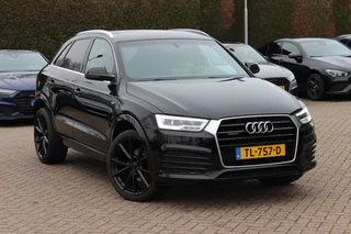 Audi Q3 2.0 TFSI quattro Design Pro Line Plus / Leder&Alcantara / Parkeerhulp V+A / Keyless / 20'' / Navigatie / DAB / Stoelverwarming / Cruise Control