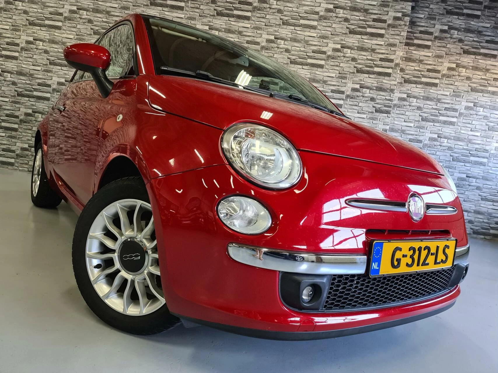 Hoofdafbeelding Fiat 500C