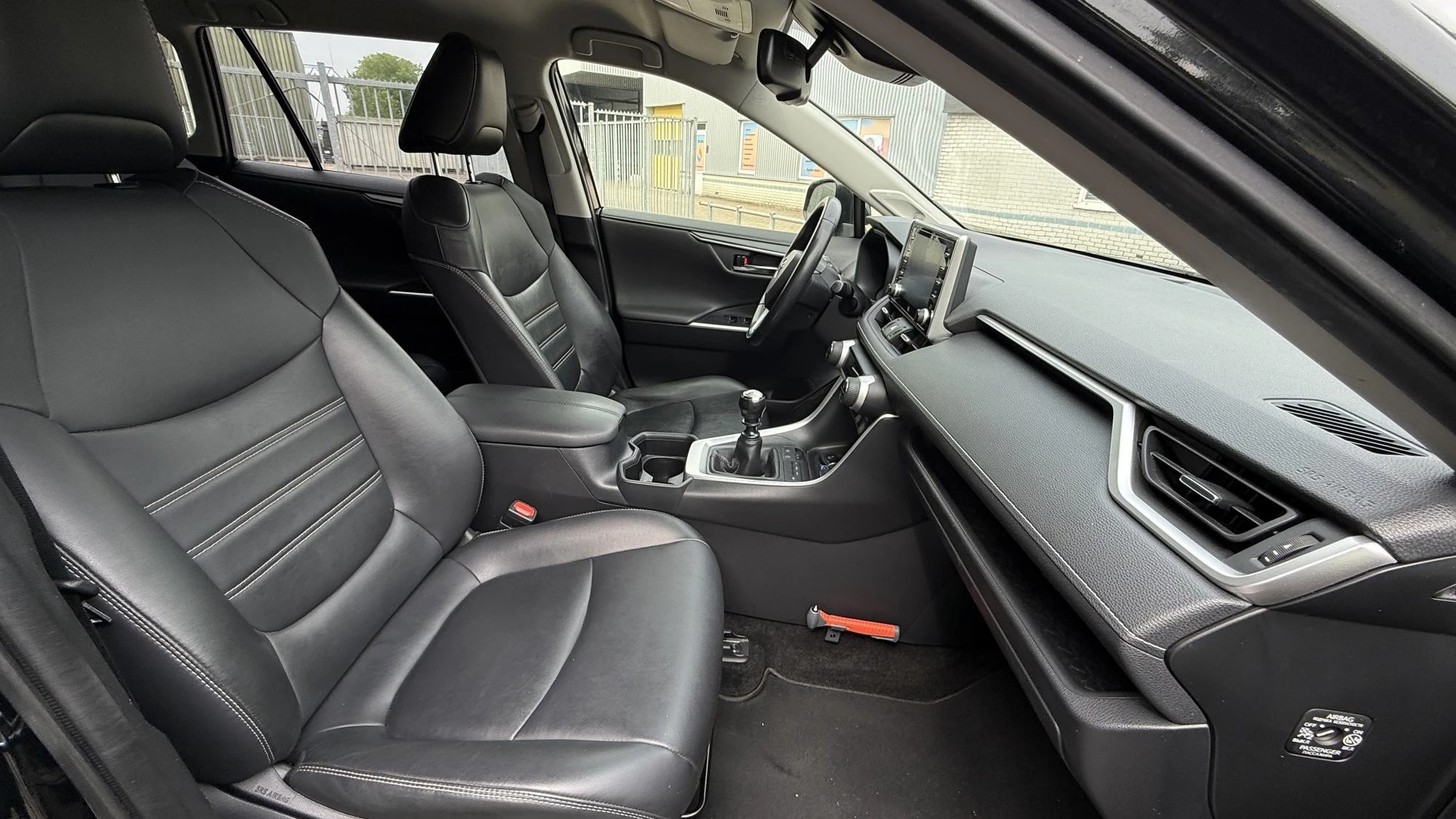 Hoofdafbeelding Toyota RAV4