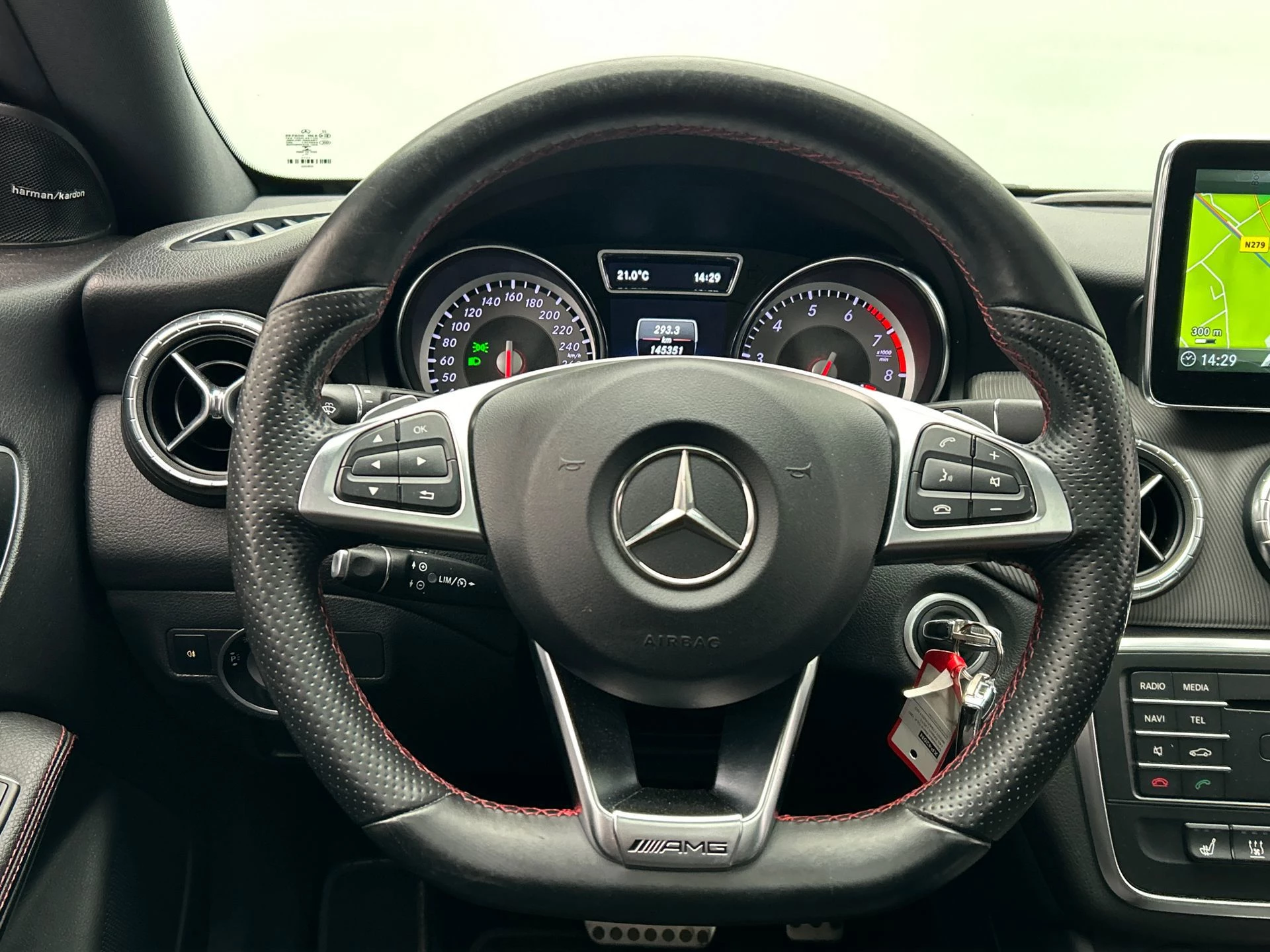 Hoofdafbeelding Mercedes-Benz CLA