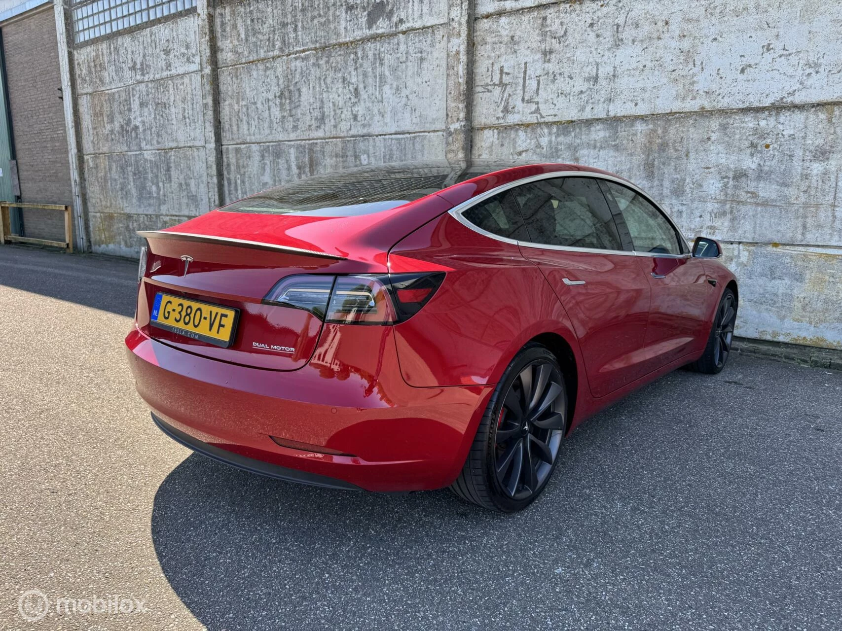 Hoofdafbeelding Tesla Model 3