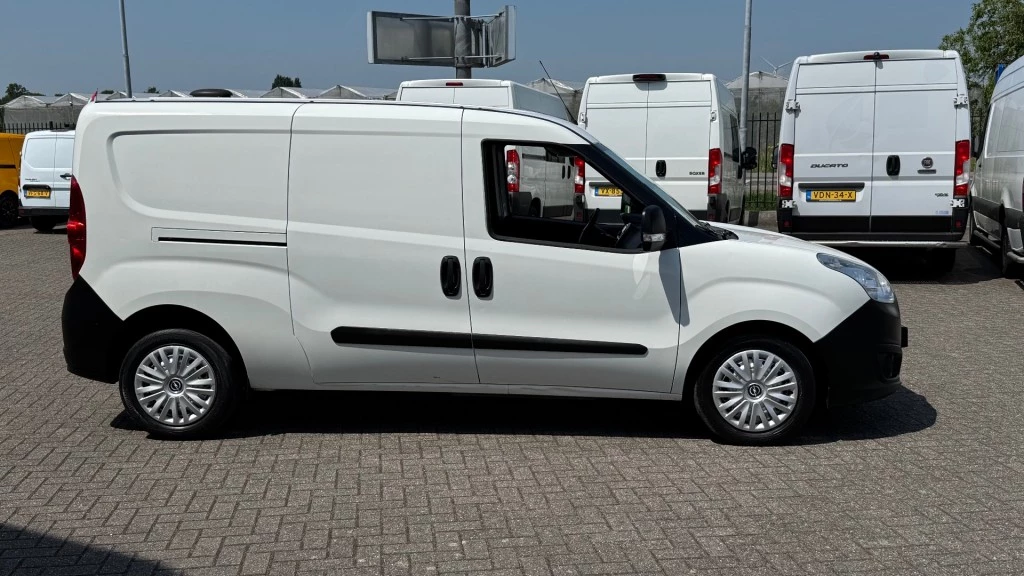 Hoofdafbeelding Opel Combo