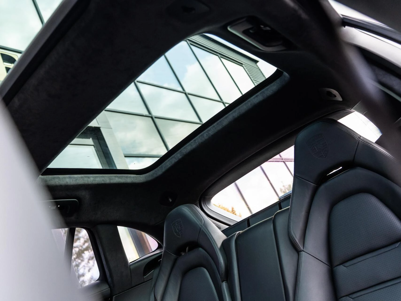 Hoofdafbeelding Porsche Panamera