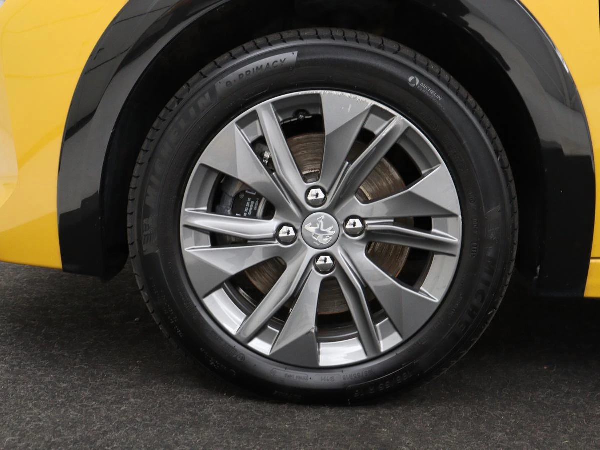 Hoofdafbeelding Peugeot e-208