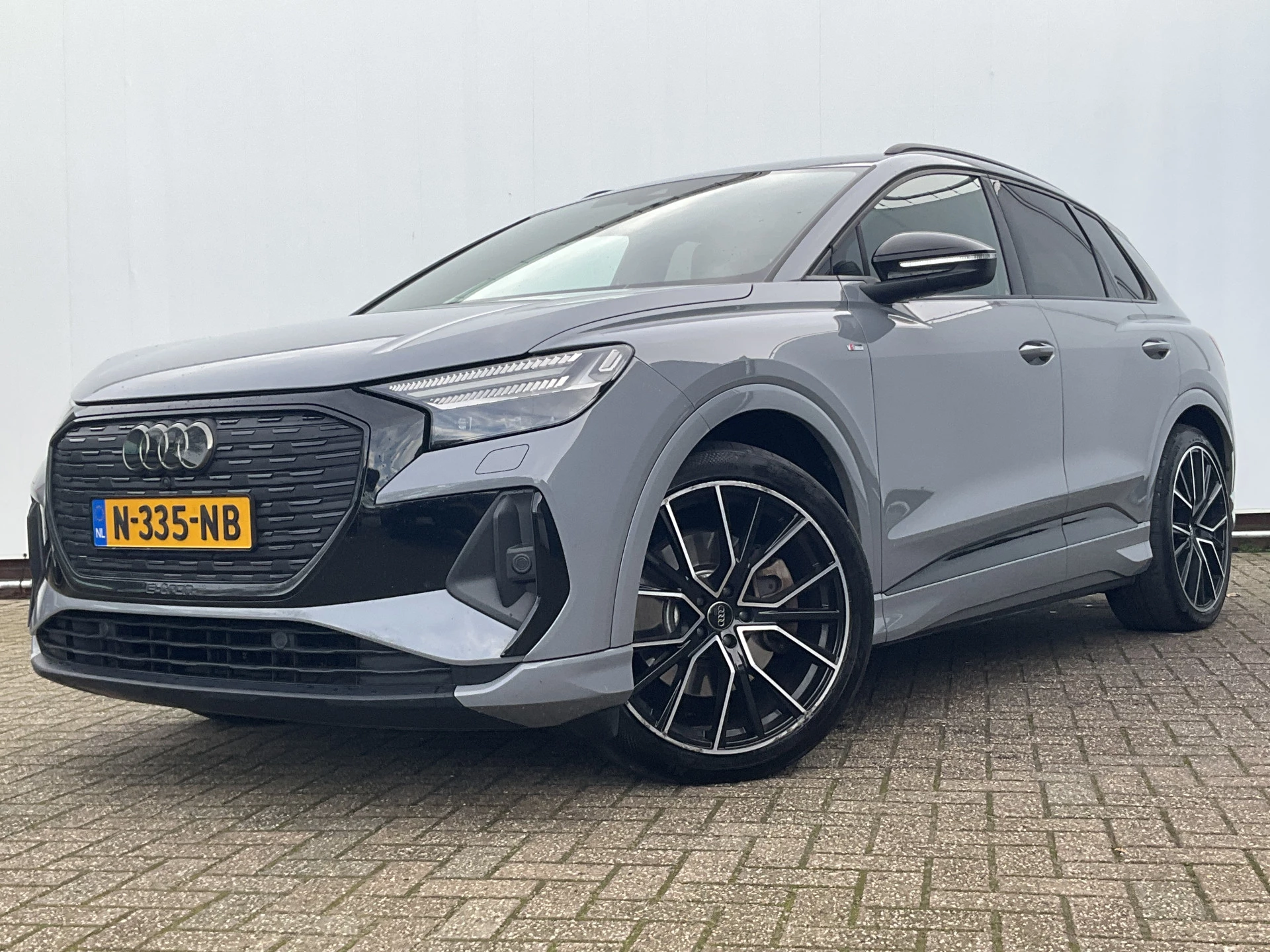 Hoofdafbeelding Audi Q4 e-tron