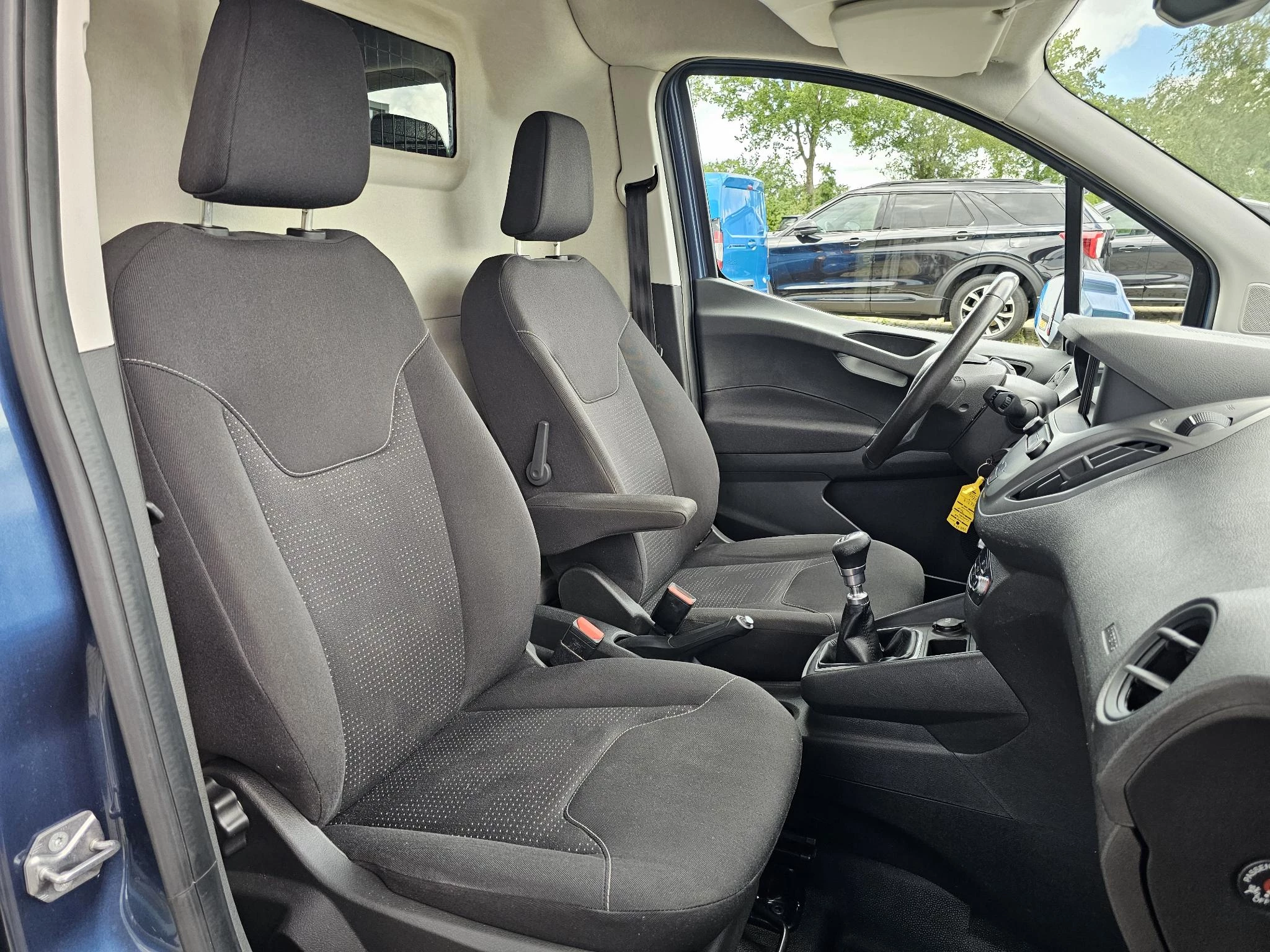 Hoofdafbeelding Ford Transit Courier