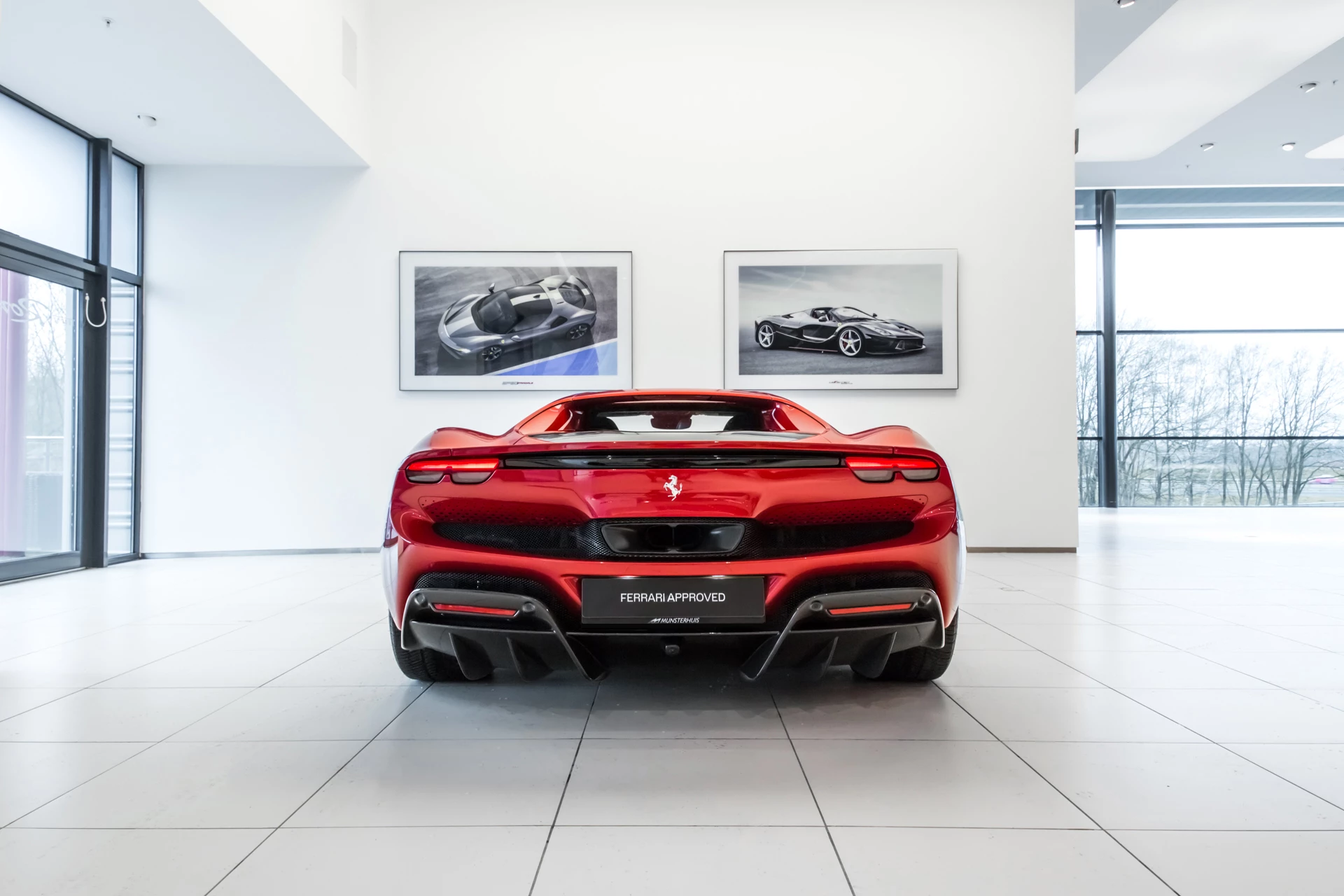 Hoofdafbeelding Ferrari 296