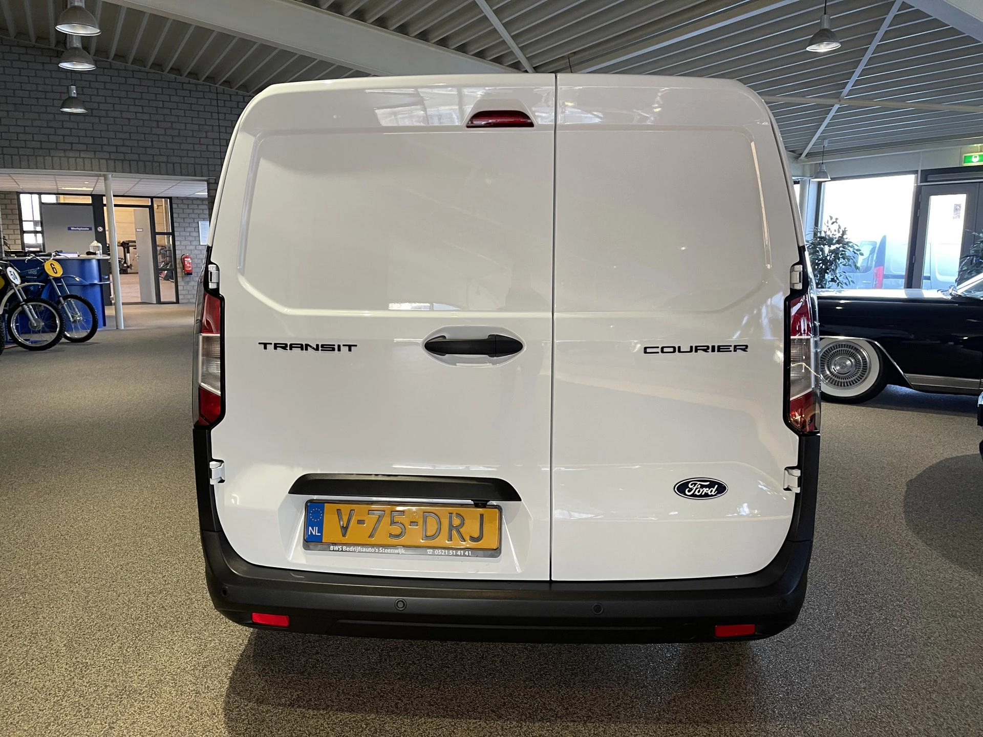 Hoofdafbeelding Ford Transit Courier