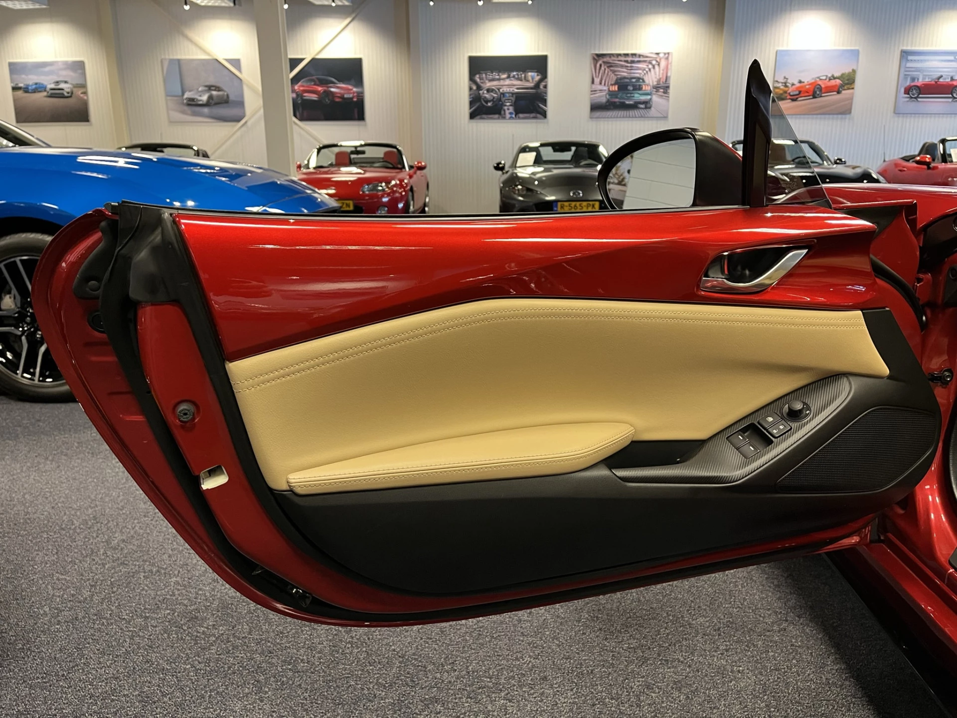 Hoofdafbeelding Mazda MX-5