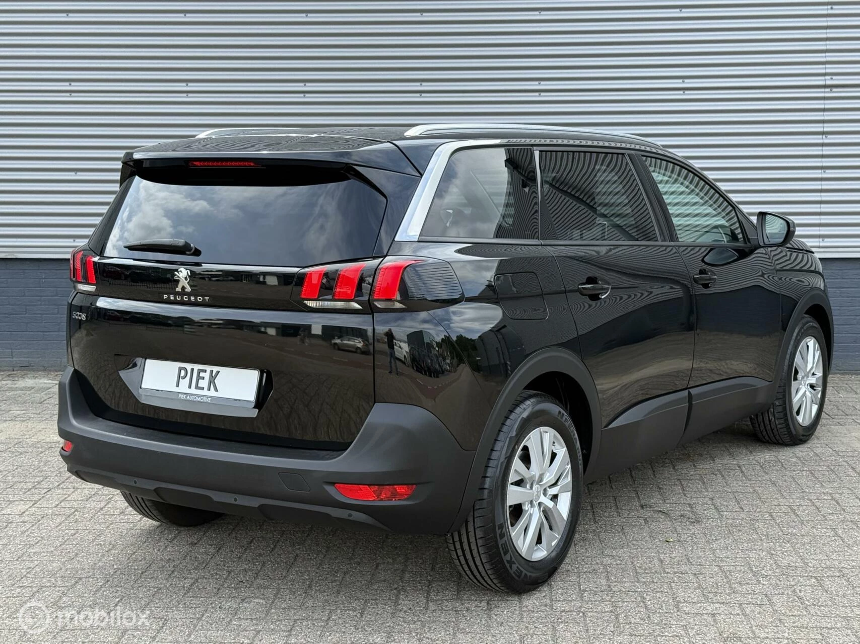 Hoofdafbeelding Peugeot 5008
