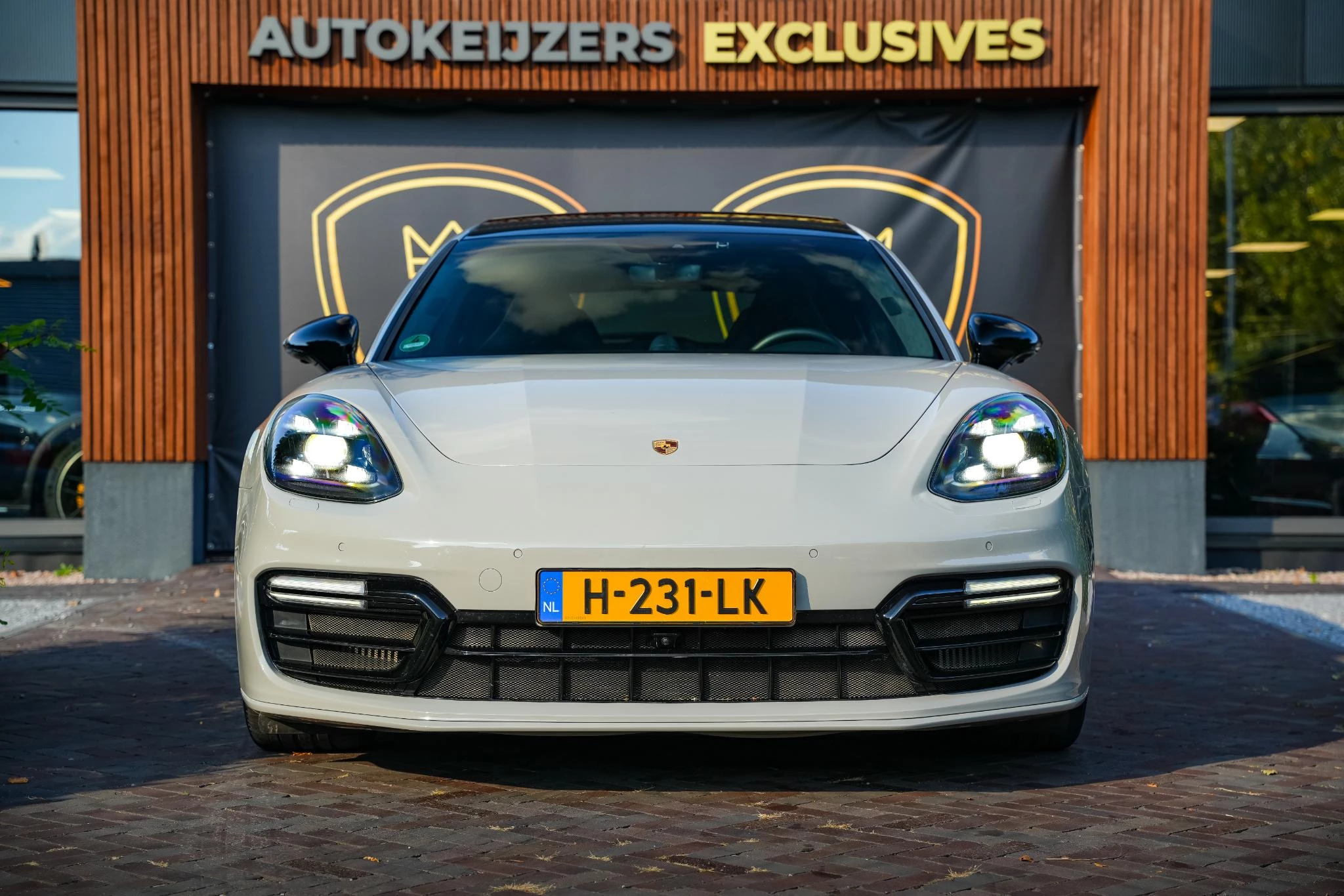 Hoofdafbeelding Porsche Panamera