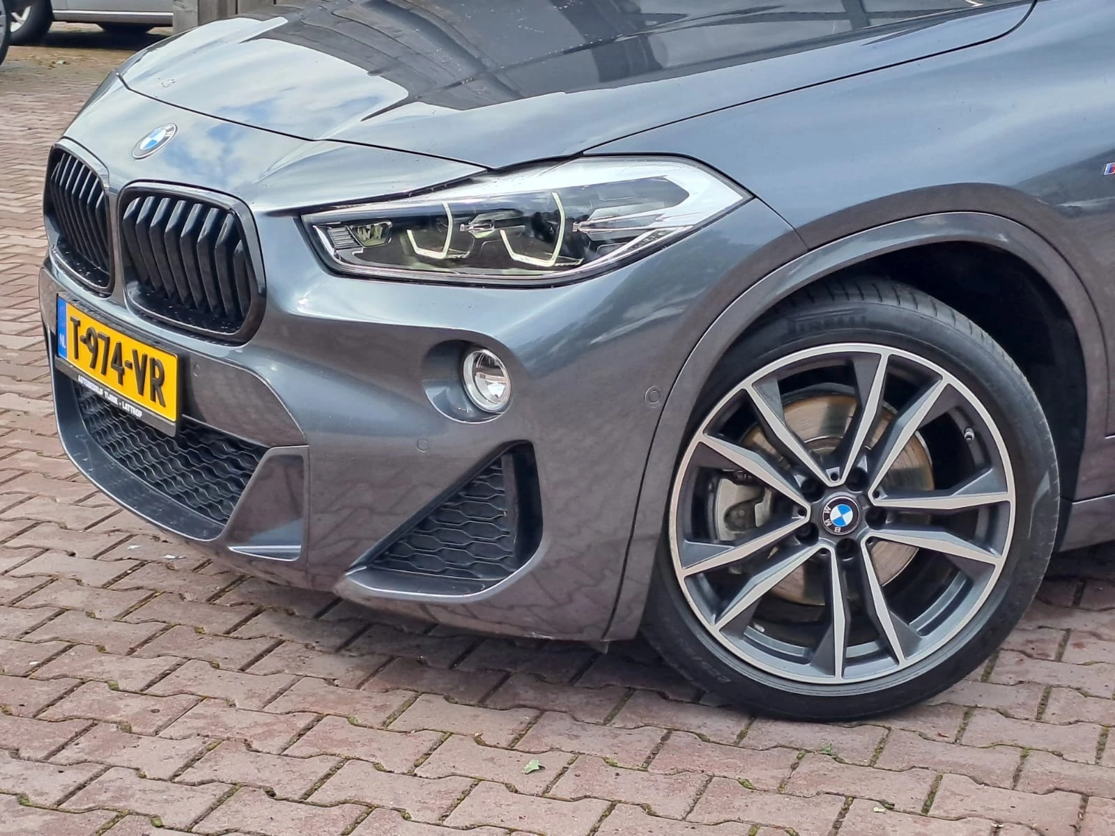 Hoofdafbeelding BMW X2
