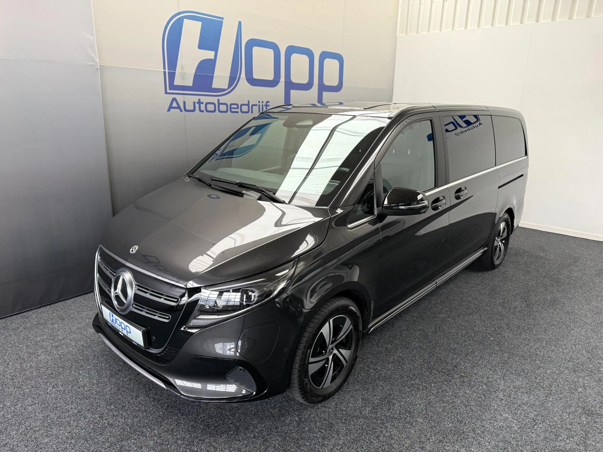 Hoofdafbeelding Mercedes-Benz EQV