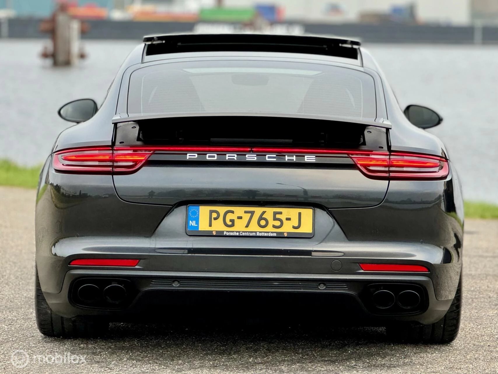 Hoofdafbeelding Porsche Panamera