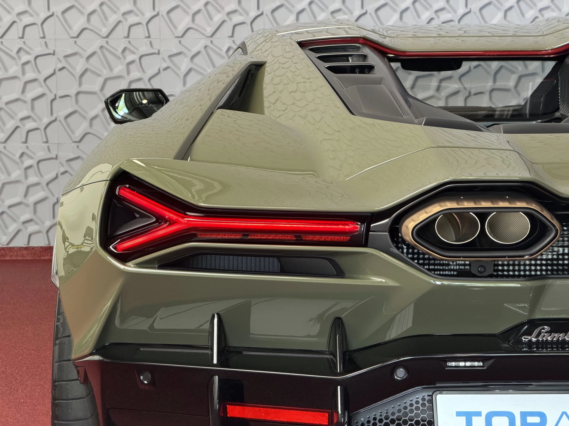 Hoofdafbeelding Lamborghini Revuelto