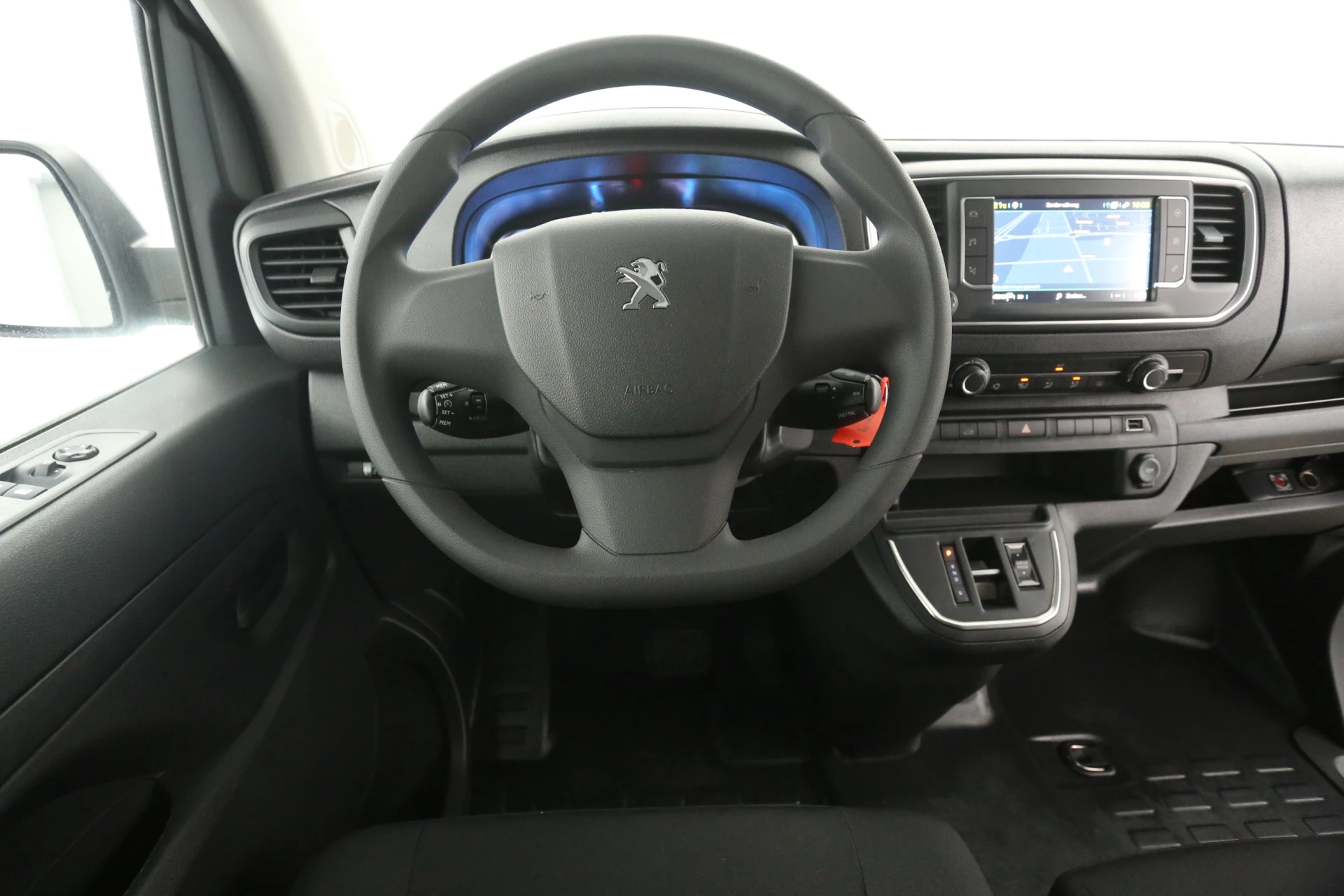 Hoofdafbeelding Peugeot e-Expert