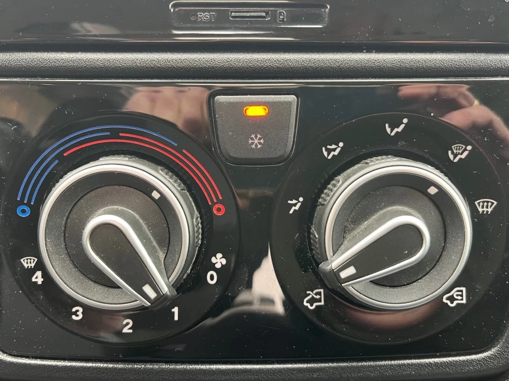 Hoofdafbeelding Adria Twin 600spt 50 Years Edition