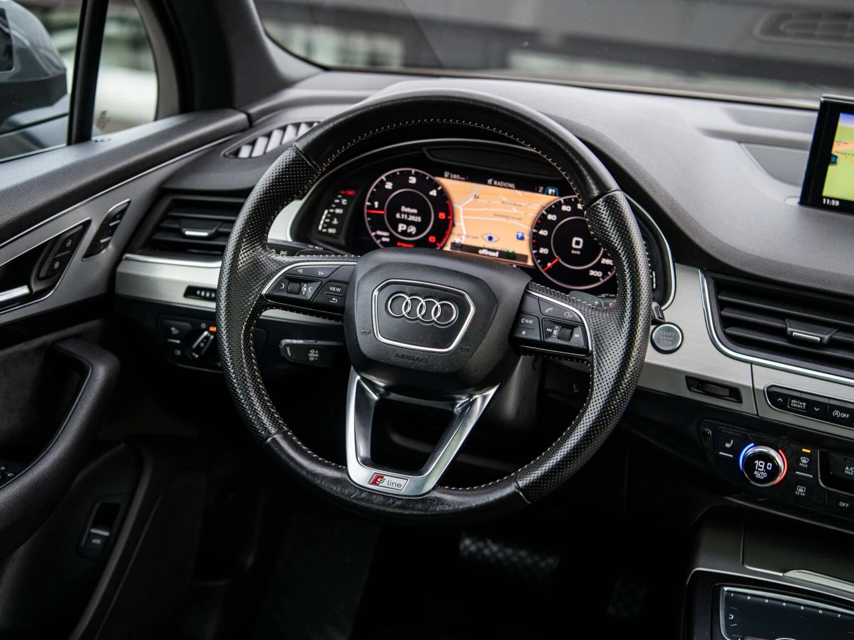 Hoofdafbeelding Audi Q7