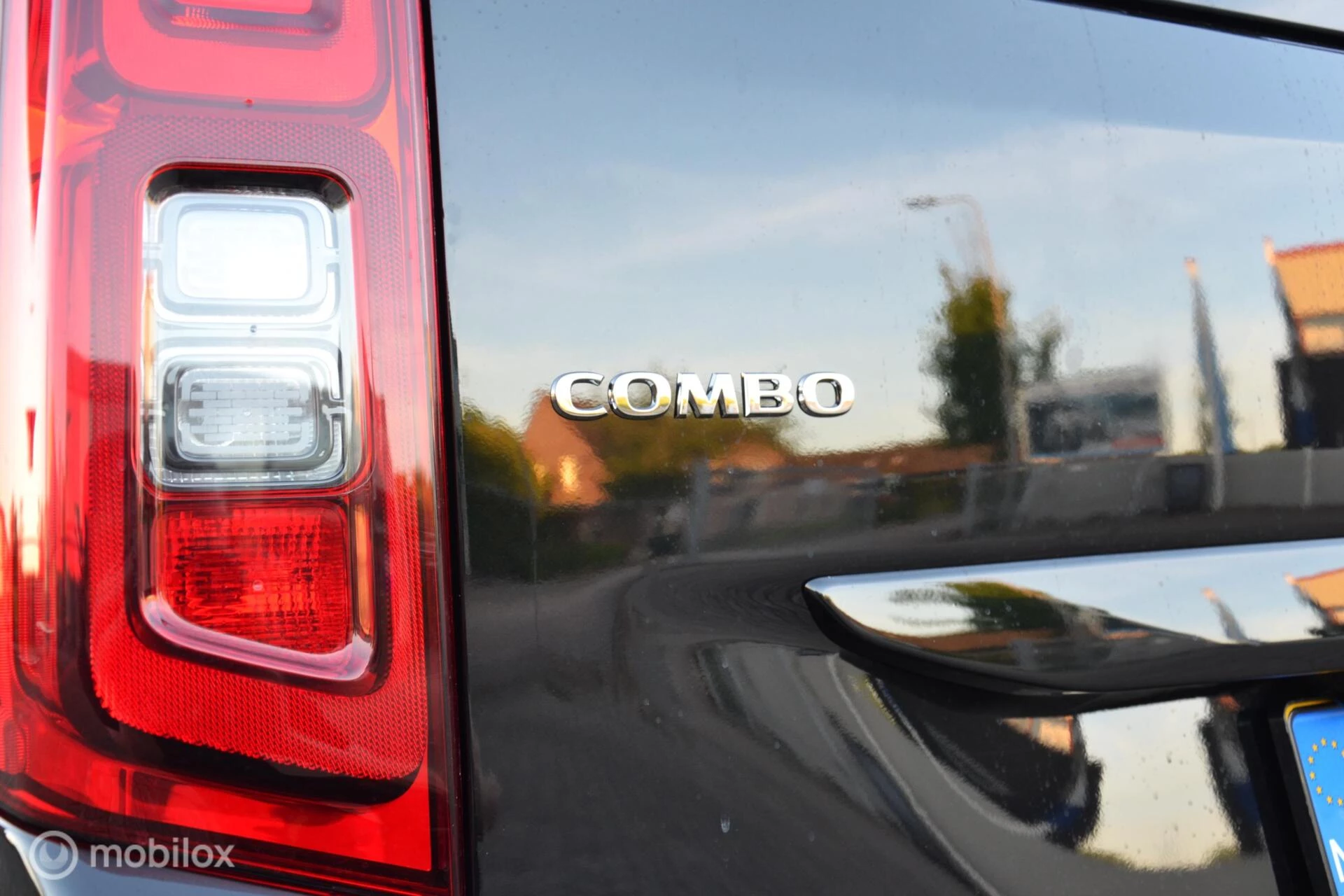 Hoofdafbeelding Opel Combo