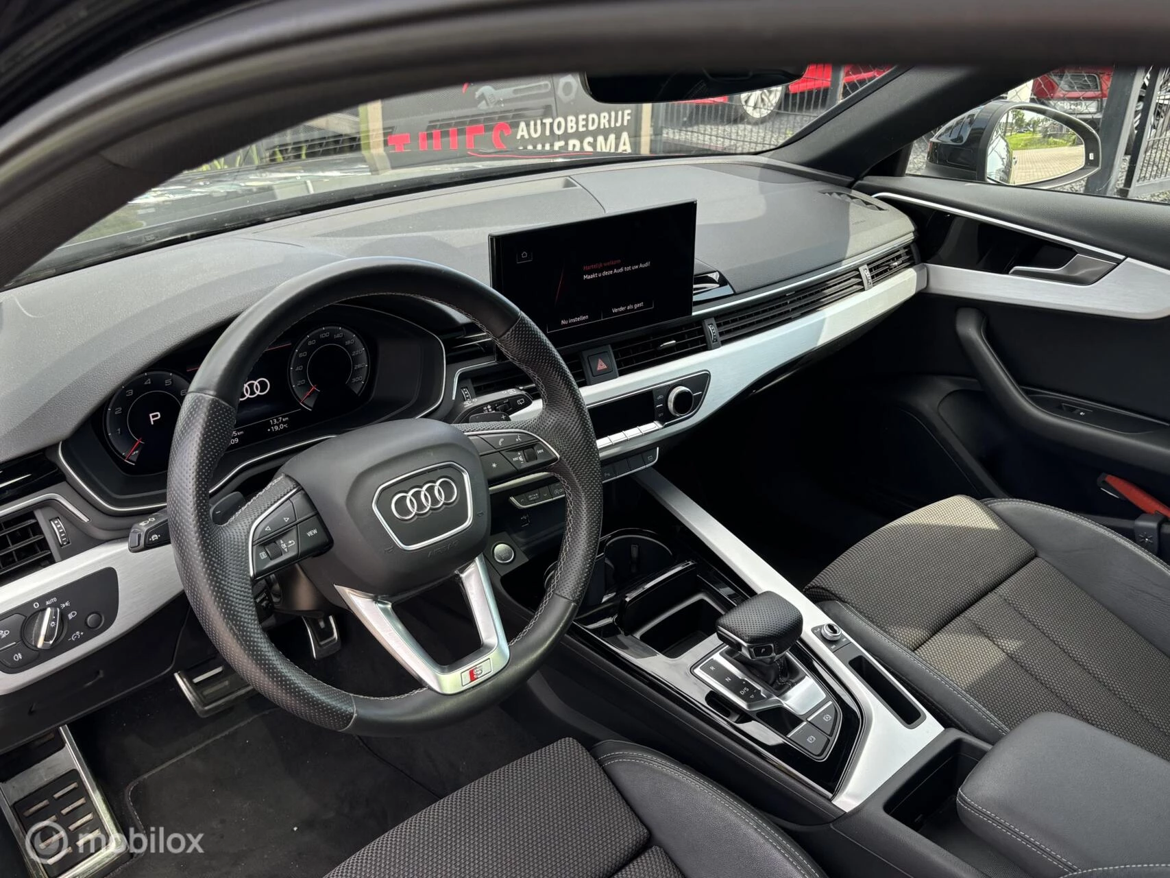 Hoofdafbeelding Audi A4