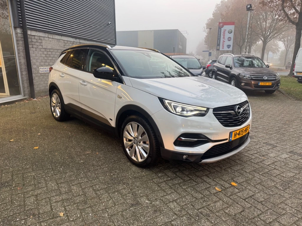 Hoofdafbeelding Opel Grandland X