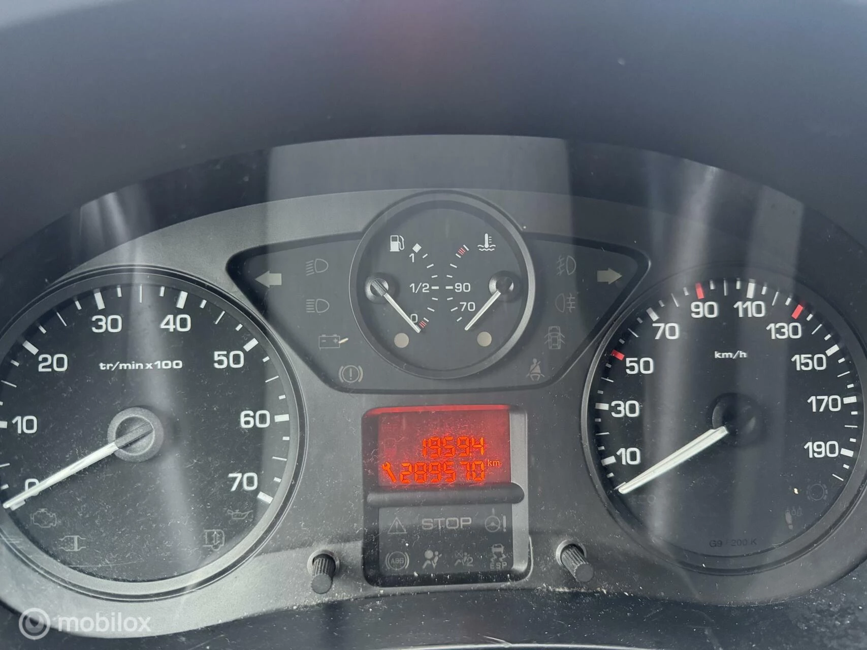 Hoofdafbeelding Peugeot Partner