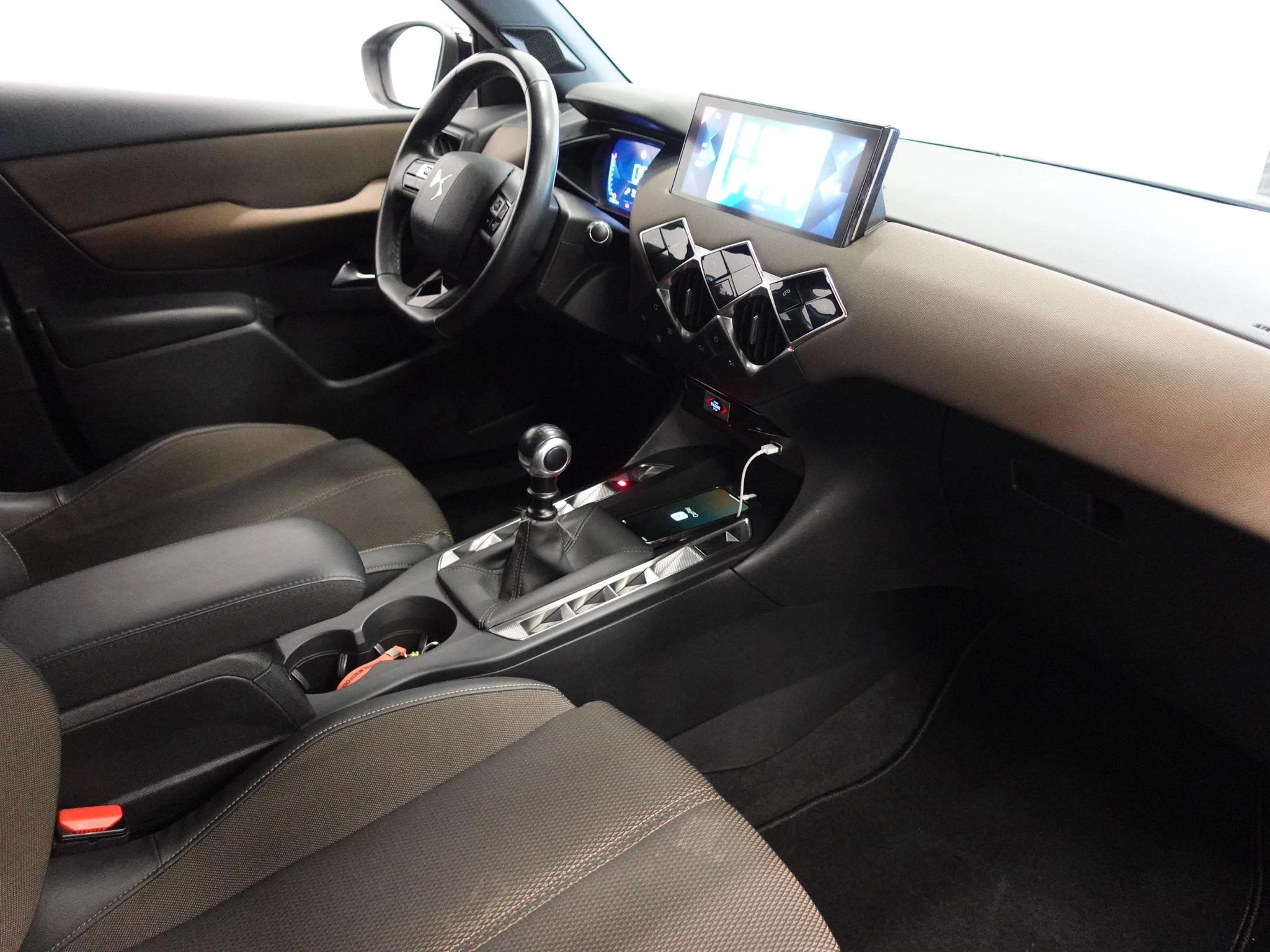 Hoofdafbeelding DS DS 3