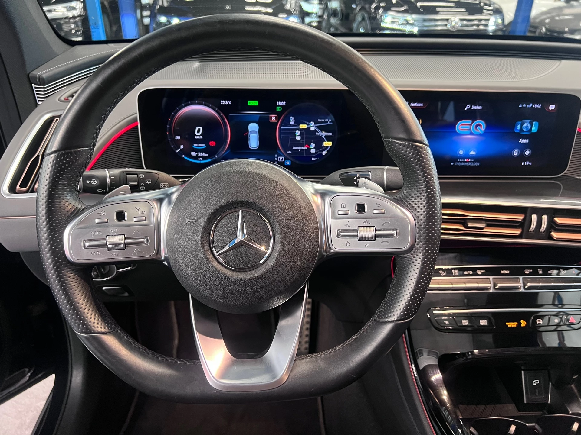 Hoofdafbeelding Mercedes-Benz EQC