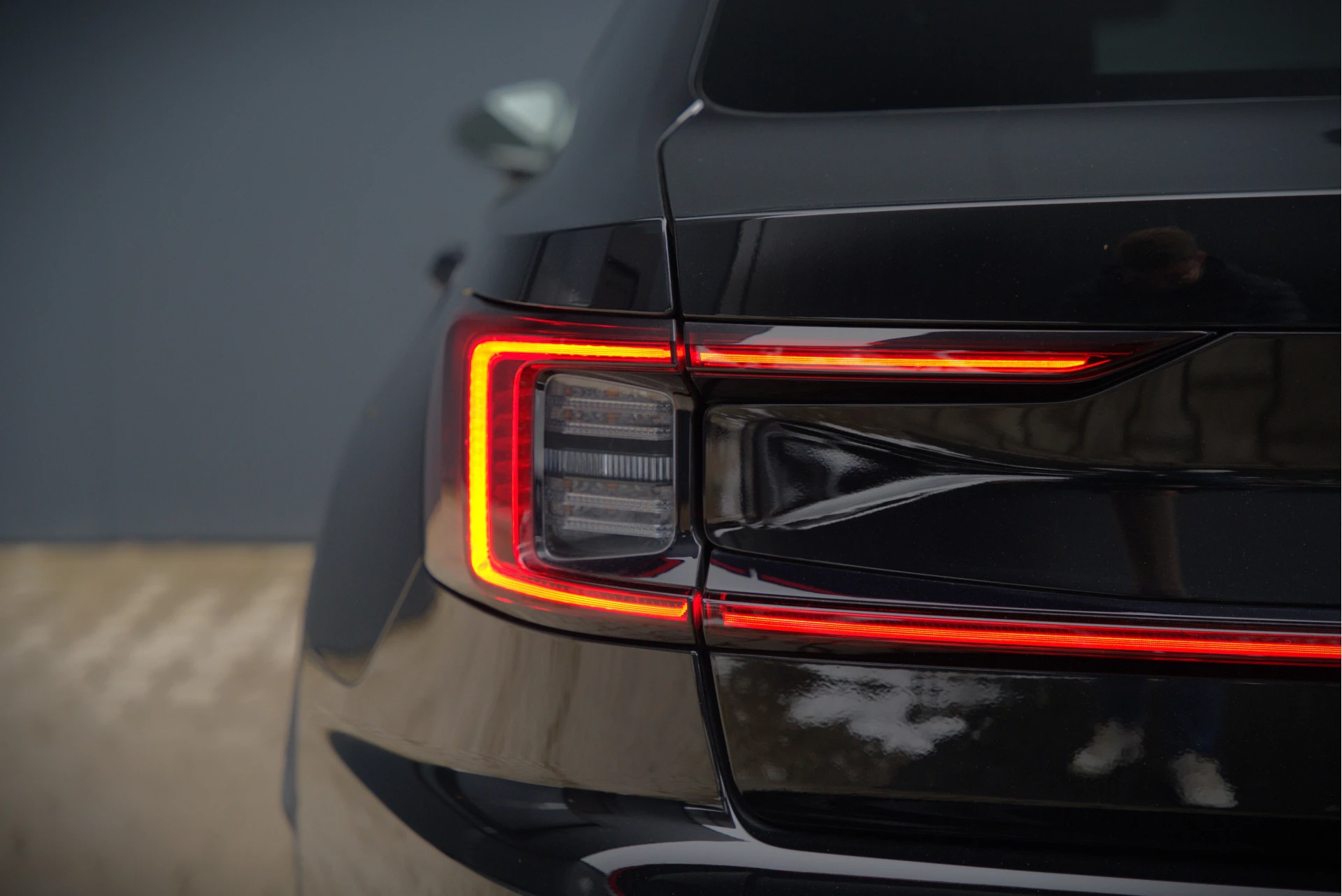 Hoofdafbeelding Polestar 2