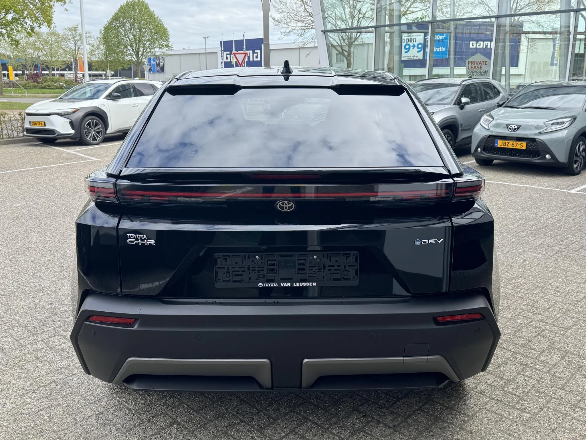 Hoofdafbeelding Toyota C-HR+