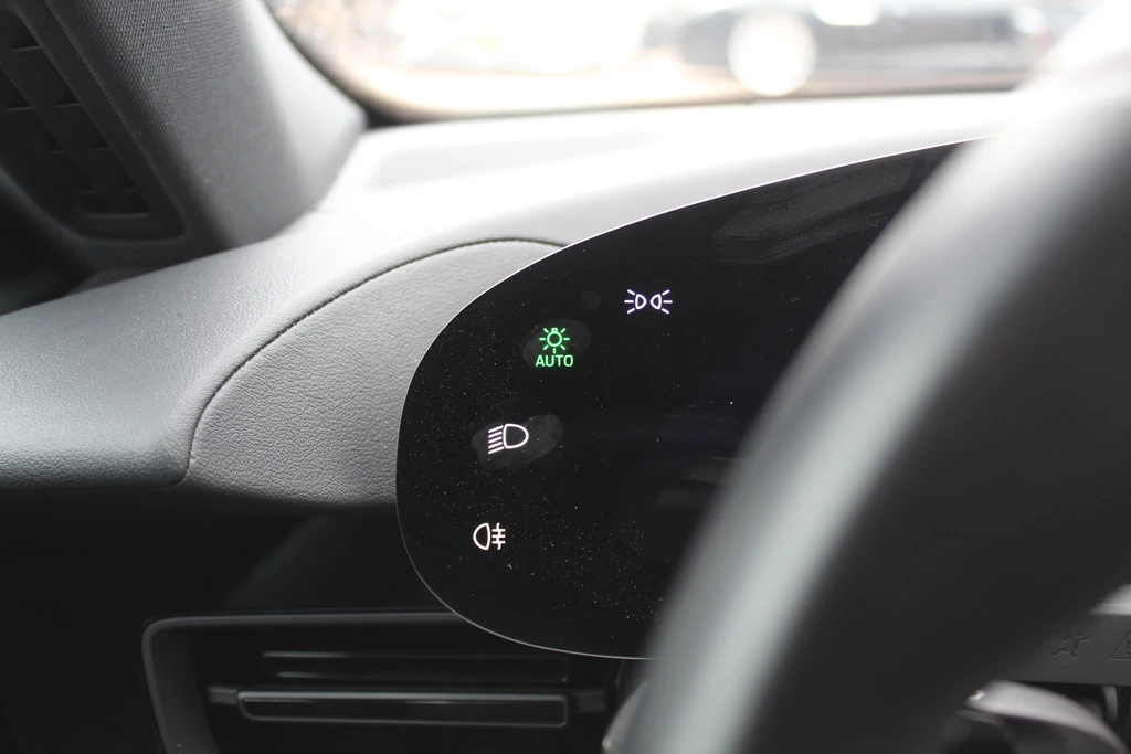 Hoofdafbeelding Porsche Taycan