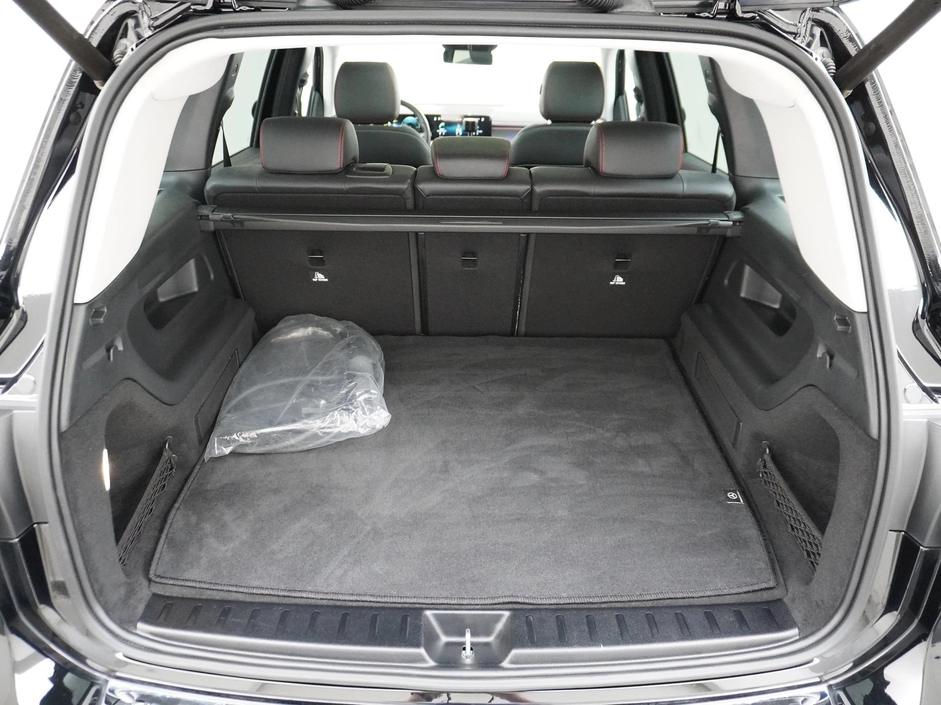 Hoofdafbeelding Mercedes-Benz EQB