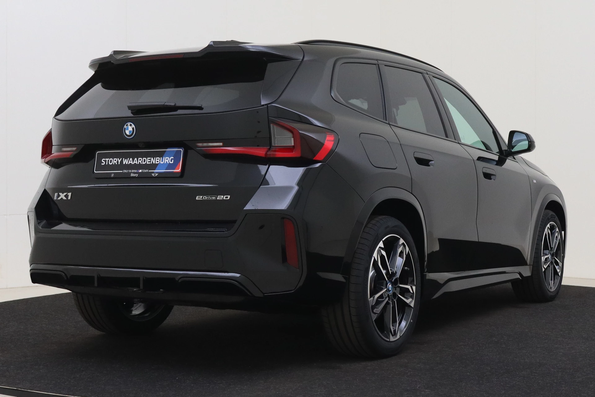 Hoofdafbeelding BMW iX1
