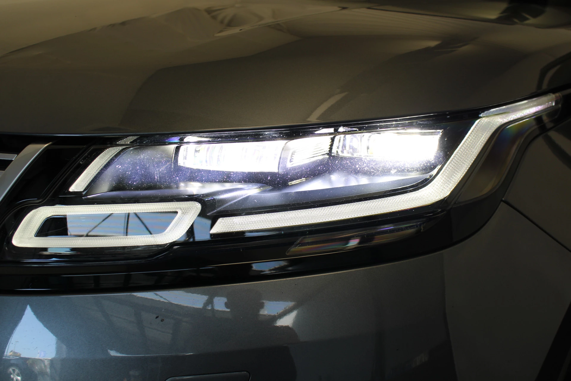 Hoofdafbeelding Land Rover Range Rover Velar