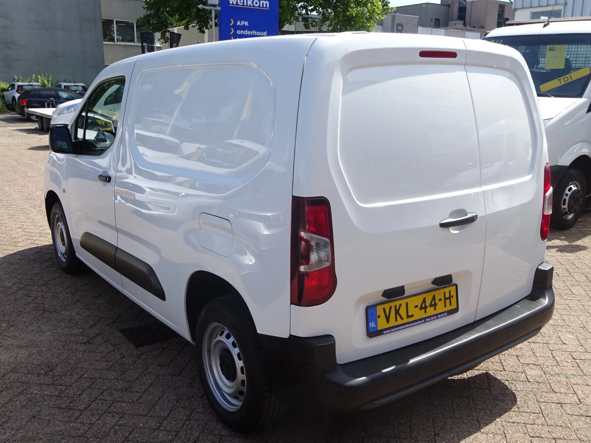 Hoofdafbeelding Peugeot Partner