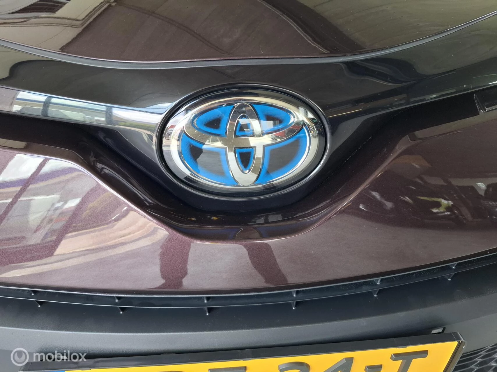 Hoofdafbeelding Toyota C-HR