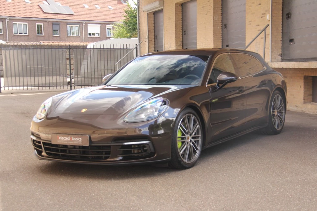 Hoofdafbeelding Porsche Panamera
