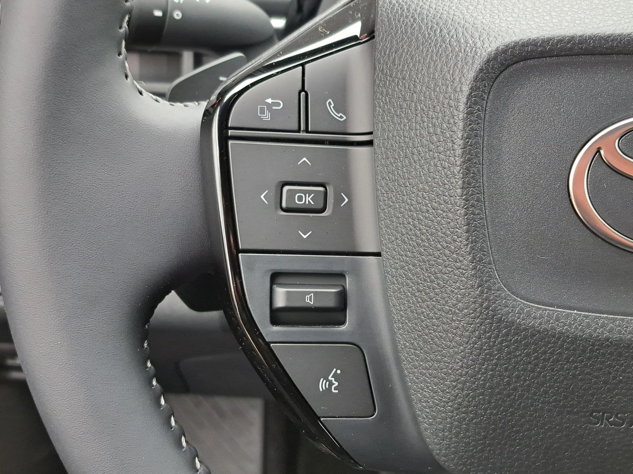 Hoofdafbeelding Toyota C-HR+
