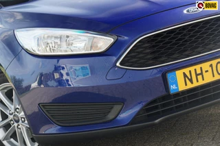 Ford Focus Wagon 1.0 Limited | Deep Impact Blue | Navi/Cruise/Clima/PDC/Nw.Distributieriem - Keurig!