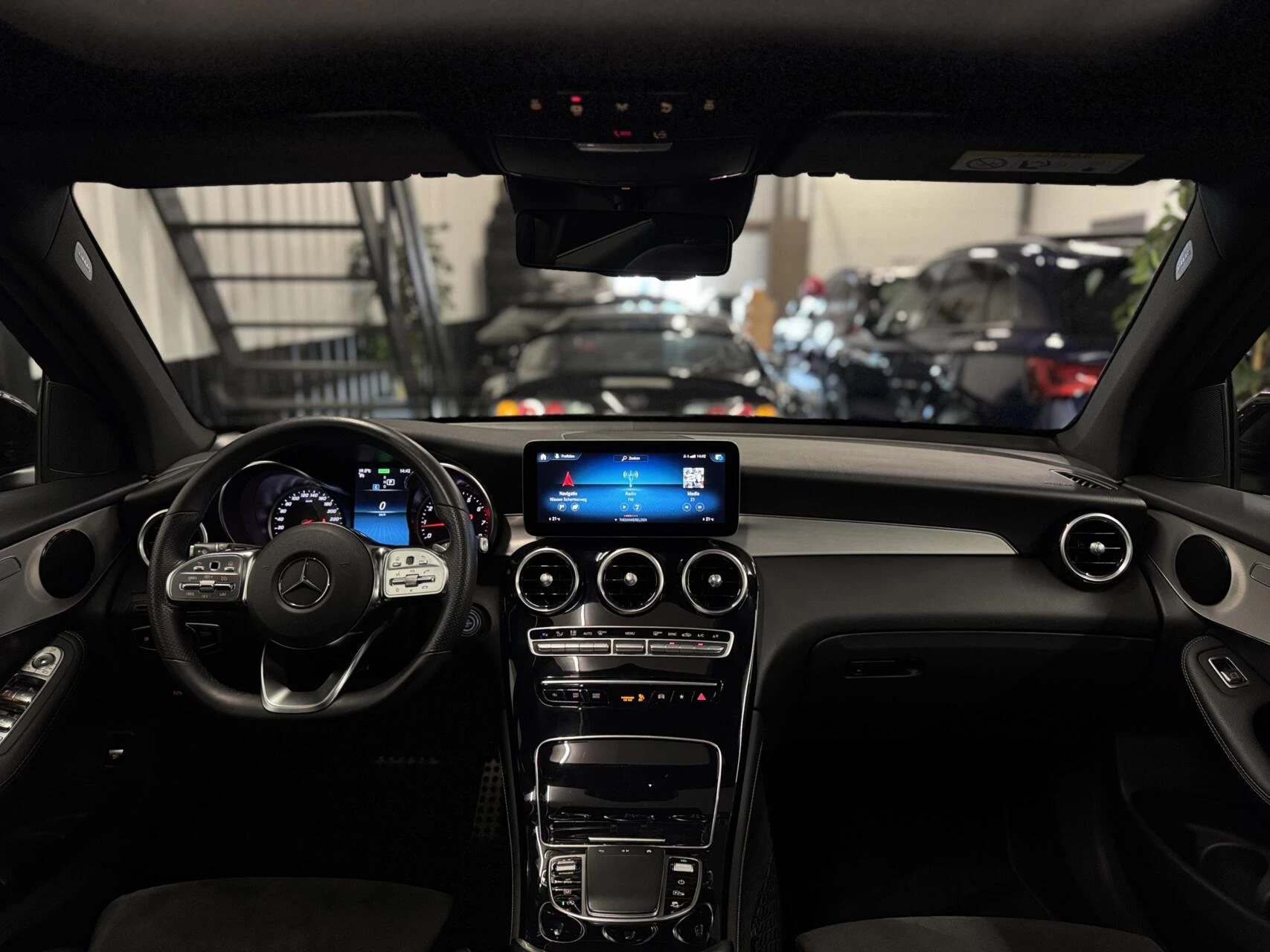Hoofdafbeelding Mercedes-Benz GLC