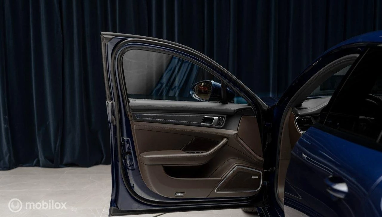 Hoofdafbeelding Porsche Panamera