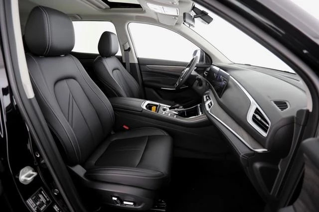 Hoofdafbeelding DFSK E5 PHEV