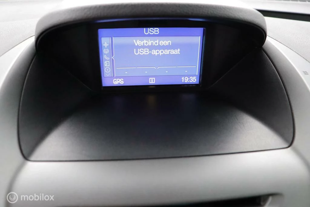 Hoofdafbeelding Ford Transit Courier
