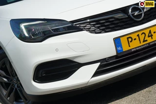 Opel Astra Sports Tourer 1.2 Design & Tech - Summit White - Aktie-> 4x Astra v.a. €8.725,-