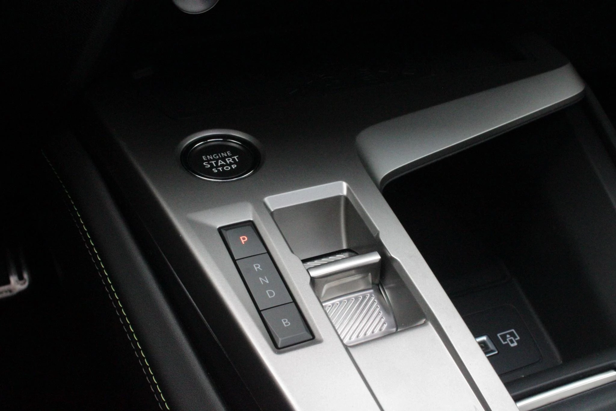 Hoofdafbeelding Peugeot 408