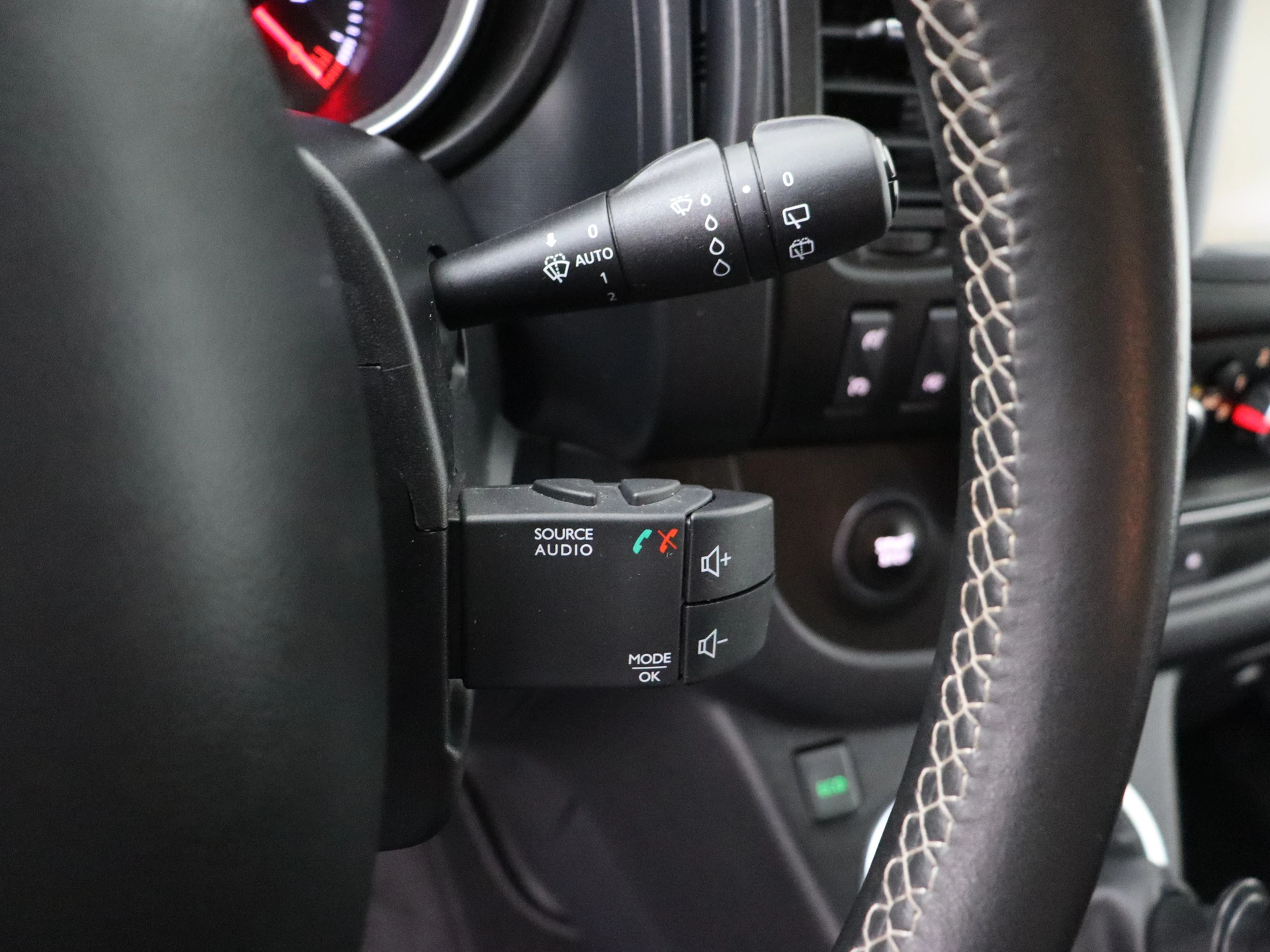 Hoofdafbeelding Nissan NV300