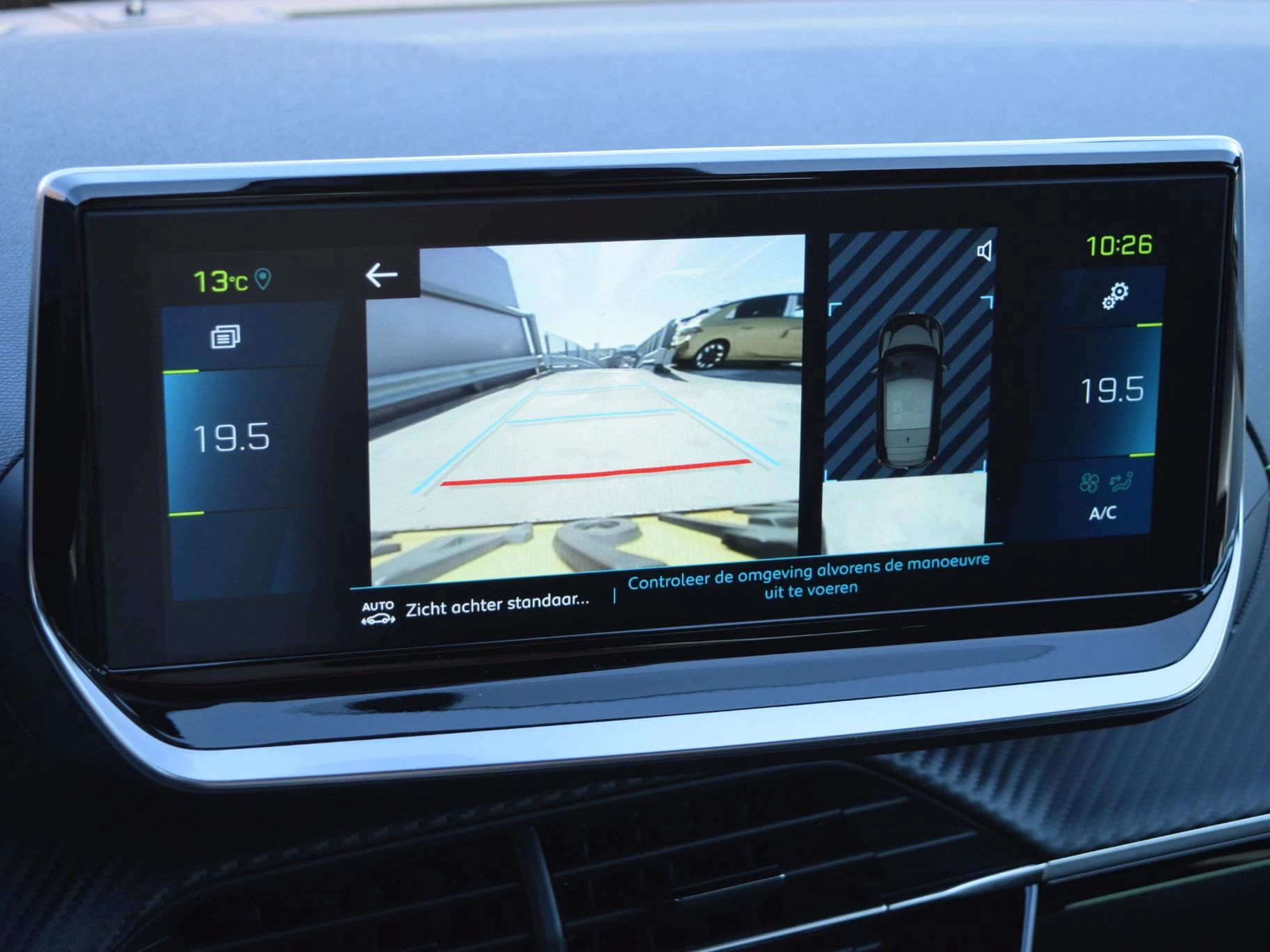 Hoofdafbeelding Peugeot e-208